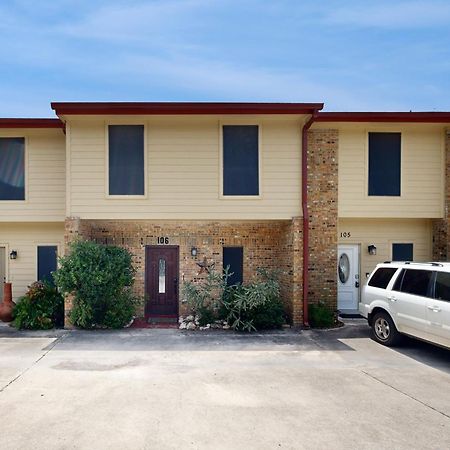 Canyon Lake Getaway & Texas Living エクステリア 写真